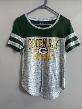 NFL Green Tee with Gray Heather Trim